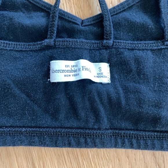 Abercrombie & Fitch Sports Bra Set of 2 Size Small - Picture 6 of 7